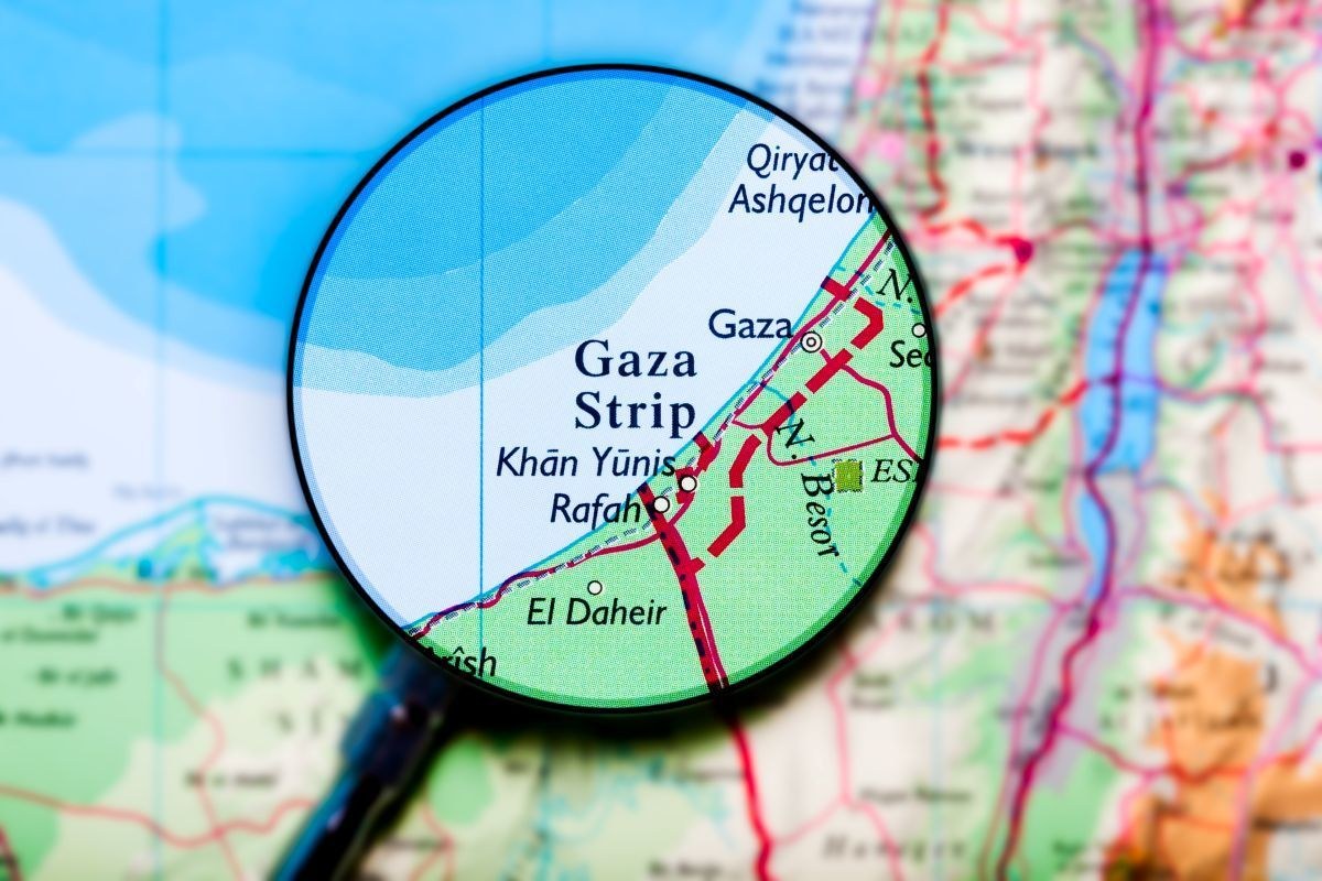 Church of England votes to engage a document calling Israel's war a genocide