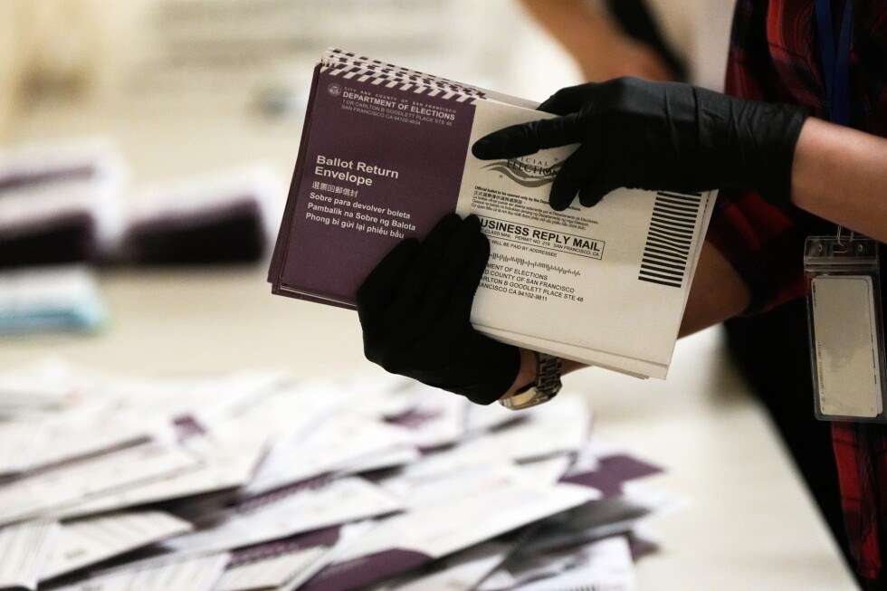 Appeals court keeps Trump's federal voter list blocked in 23 states